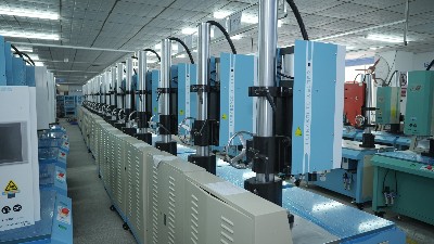 江門(mén)伺服超聲波焊接機(jī)在電子設(shè)備應(yīng)用潛力發(fā)展